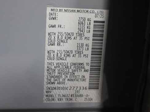 Used 2025 Nissan Pathfinder Platinum w/ Cargo Package AWD/4WD image 36
