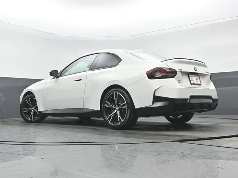 Used 2023 BMW 230i xDrive Coupe w/ Premium Package image 29