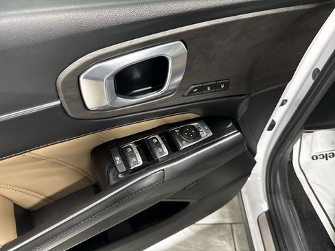 Used 2024 Kia Sorento SX Prestige w/ Olive Brown Leather Package image 24