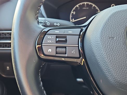Certified 2026 Honda HR-V EX-L image 16