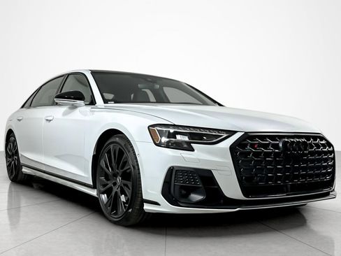 New 2025 Audi S8 image 2