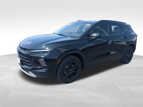 Used 2024 Chevrolet Blazer LT w/ Convenience Package AWD/4WD image 1