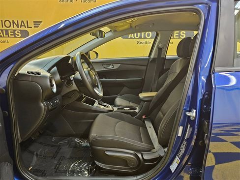Used 2021 Kia Forte LXS image 20