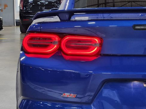 Used 2019 Chevrolet Camaro SS RWD image 20