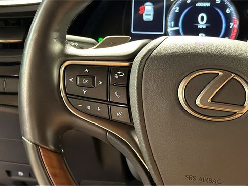 Certified 2024 Lexus ES 350 Ultra Luxury image 20