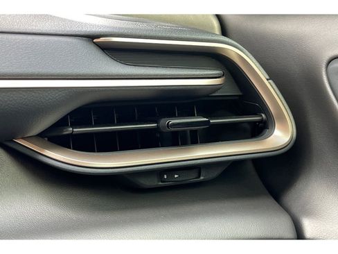 Used 2026 Toyota Crown Nightshade image 31