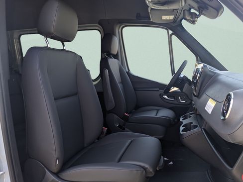 New 2026 Mercedes-Benz Sprinter 2500 image 7