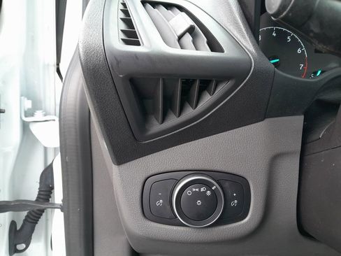 Used 2020 Ford Transit Connect XL FWD image 15