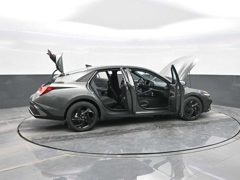 New 2026 Hyundai Elantra Sport w/ Cargo Package image 30