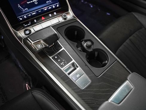 Used 2023 Audi A6 Premium Plus w/ Premium Plus Package image 18