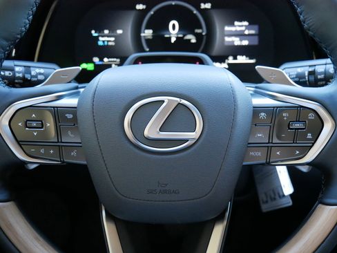 New 2026 Lexus RX 450h AWD image 12