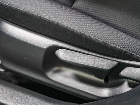 Used 2023 Toyota Corolla LE image 25