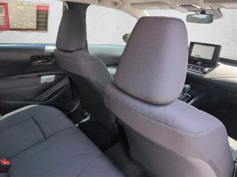 Used 2025 Toyota Corolla LE w/ Convenience Package FWD image 21