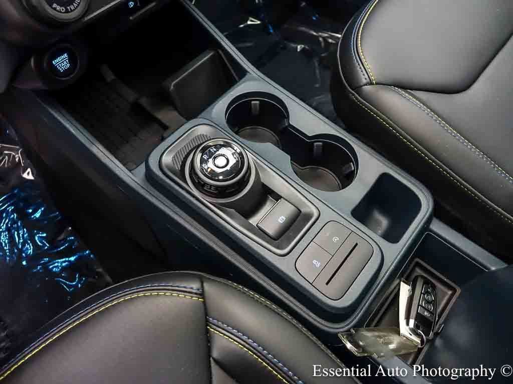 Used 2025 Ford Maverick Lobo AWD/4WD image 24