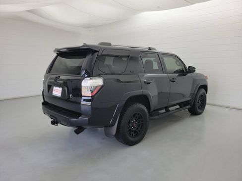 Used 2024 Toyota 4Runner SR5 Premium w/ Moonroof Package AWD/4WD image 5