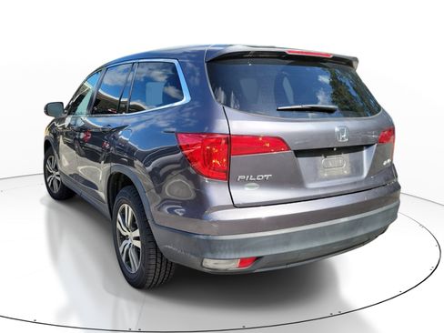 Used 2017 Honda Pilot EX-L image 3