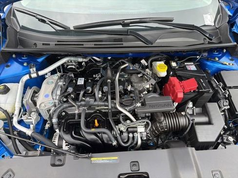 Used 2026 Nissan Sentra SR w/ Floor Mat Package FWD image 7