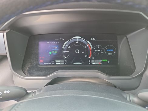 Used 2023 Toyota Tundra Platinum AWD/4WD image 22