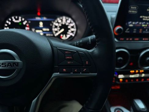 Used 2023 Nissan Sentra SR w/ SR Premium Package image 23