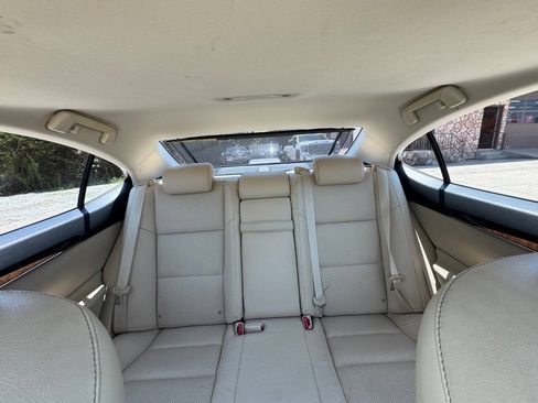 Used 2015 Lexus ES 350 w/ Luxury Package FWD image 27