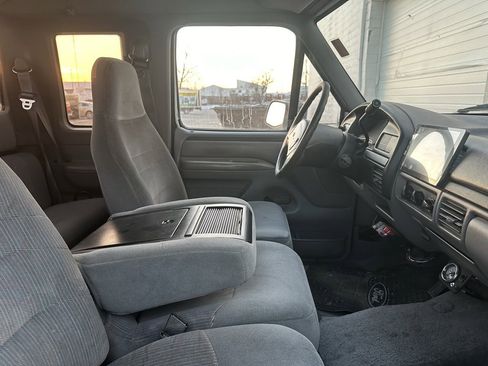 Used 1996 Ford F250 XLT image 6