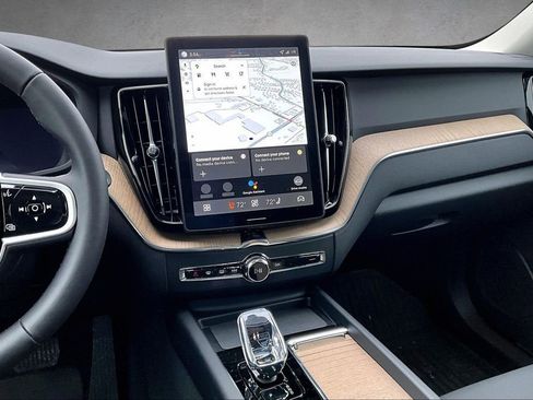 New 2026 Volvo XC60 B5 Plus w/ Protection Package Premier image 6