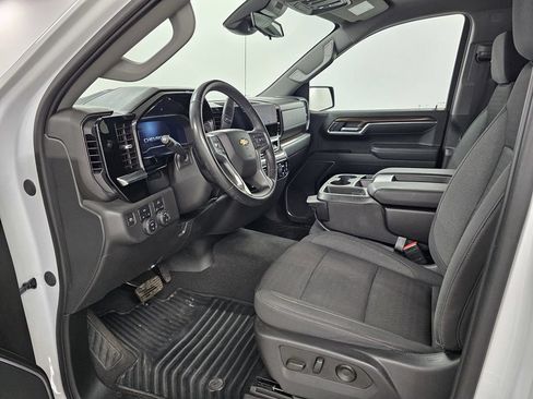 Certified 2023 Chevrolet Silverado 1500 LT AWD/4WD image 16