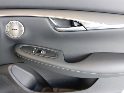 Certified 2025 INFINITI QX50 Luxe image 33