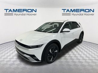 New 2026 Hyundai Ioniq 5 SEL video 1