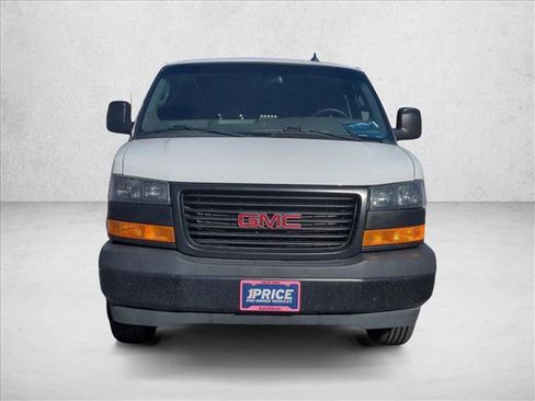 Used 2021 GMC Savana 3500 Extended image 2