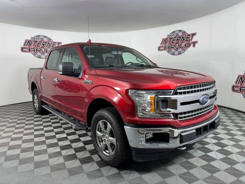 Used 2018 Ford F150 XLT w/ Equipment Group 302A Luxury AWD/4WD image 9
