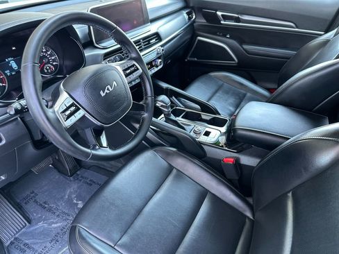 Used 2022 Kia Telluride LX AWD/4WD image 9