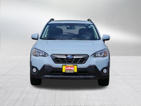 Used 2021 Subaru Crosstrek 2.0i Premium w/ Moonroof Package AWD/4WD image 2