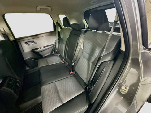 Used 2023 Nissan Rogue SV FWD image 26