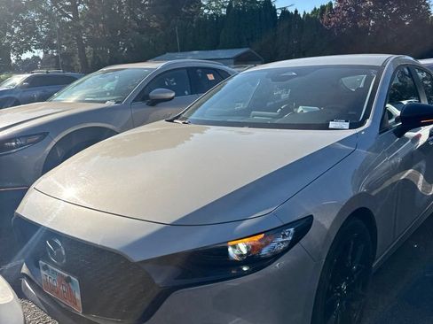 Used 2024 MAZDA MAZDA3 s FWD image 1