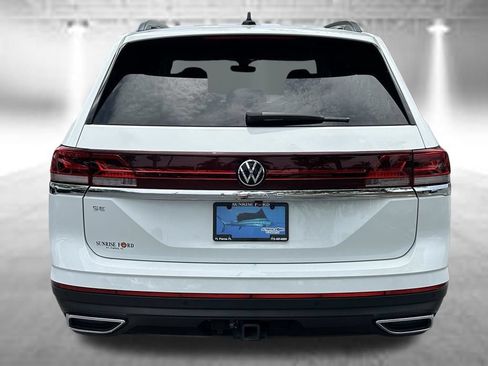 Used 2025 Volkswagen Atlas SE FWD image 6