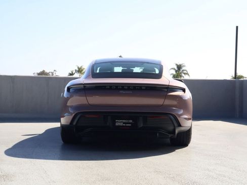 Certified 2023 Porsche Taycan w/ Premium Package RWD image 10