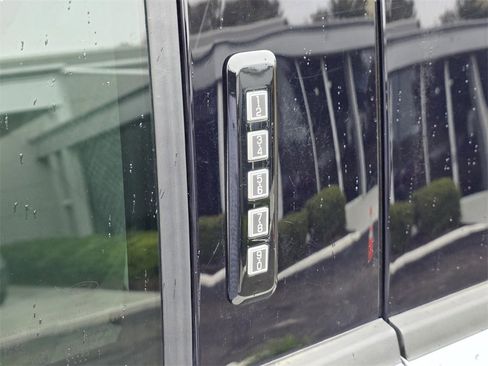 Used 2023 Ford F150 XLT w/ Equipment Group 302A High image 32