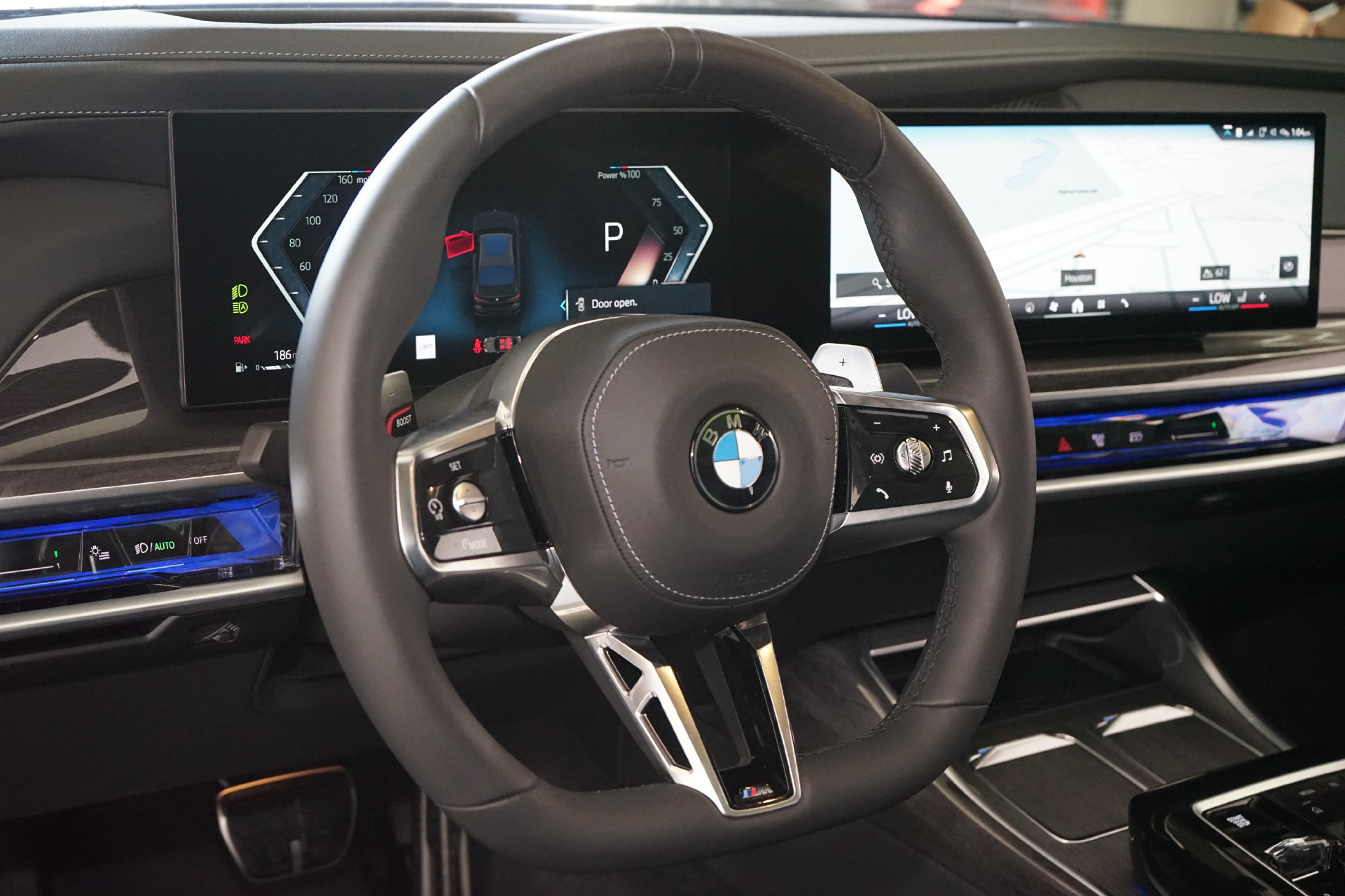Used 2026 BMW 740i RWD image 6