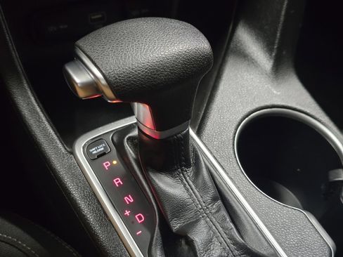 Used 2020 Kia Sportage LX image 28