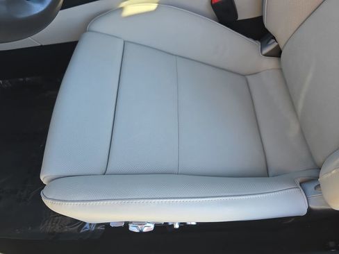 Used 2024 Porsche 718 Boxster S image 29