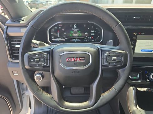Certified 2024 GMC Sierra 1500 AT4 w/ Technology Package AWD/4WD image 26