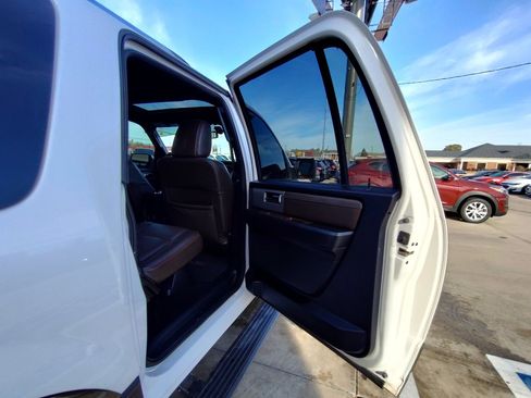 Used 2015 Ford Expedition EL King Ranch image 43