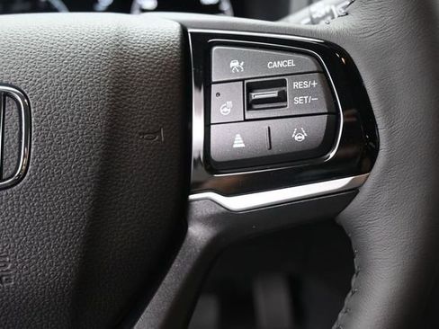 New 2026 Honda Odyssey Elite image 2