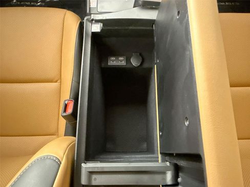 Used 2023 Lexus ES 350 w/ Premium Package FWD image 34
