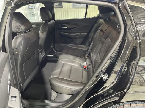 New 2026 Buick Envista Avenir image 12