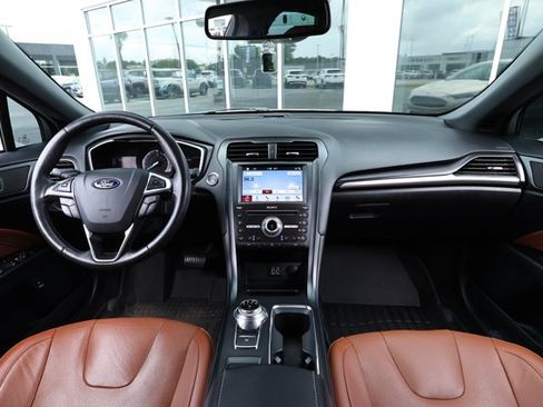 Used 2019 Ford Fusion Energi Titanium FWD image 32