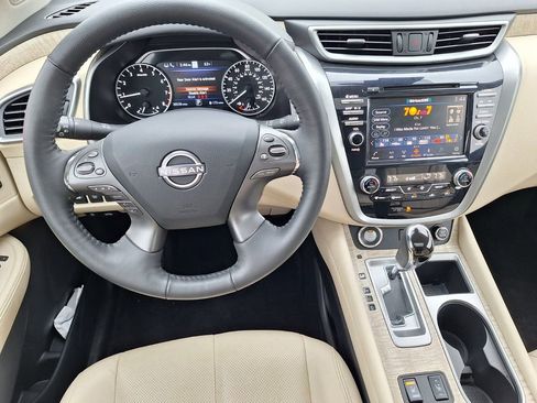 Used 2024 Nissan Murano SL image 18