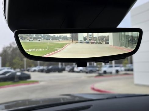 Used 2023 Cadillac Escalade Sport w/ LPO, ONYX Package image 32