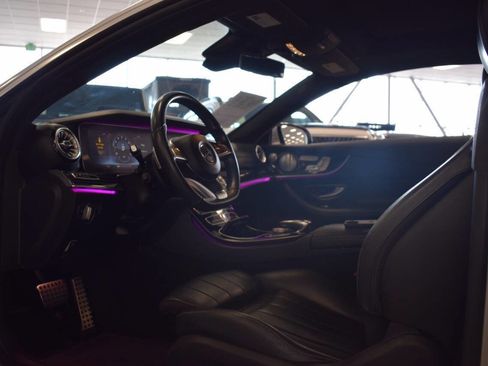Used 2018 Mercedes-Benz E 400 Coupe image 40